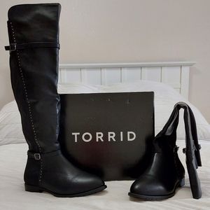 Torrid 9W Knee High Fashion Boots